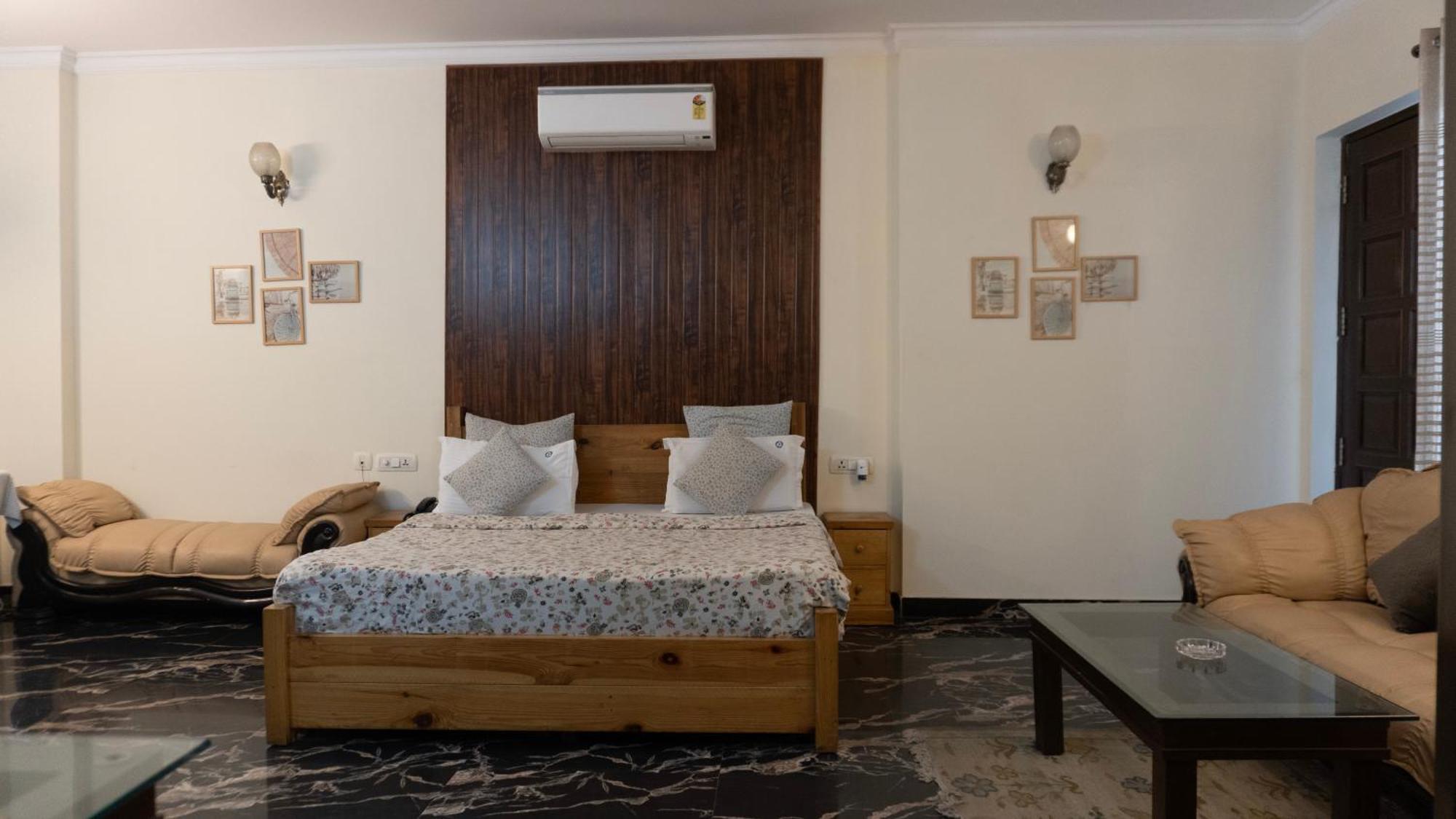 เพิร์ช อาร์เบอร์ สวีท Aparthotel คูร์เคาน์ ภายนอก รูปภาพ